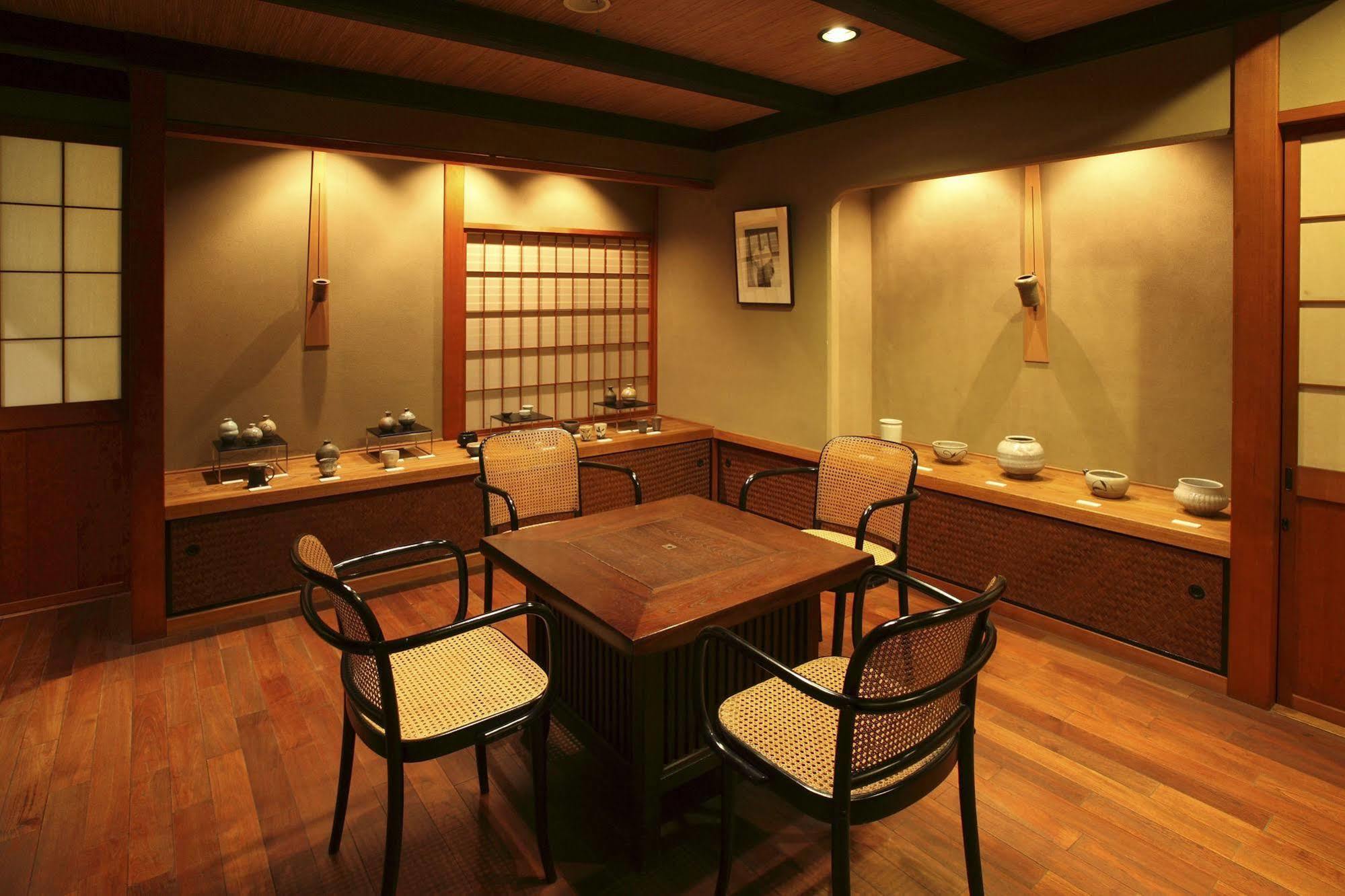 唐津市 洋阁日式旅馆酒店 外观 照片
