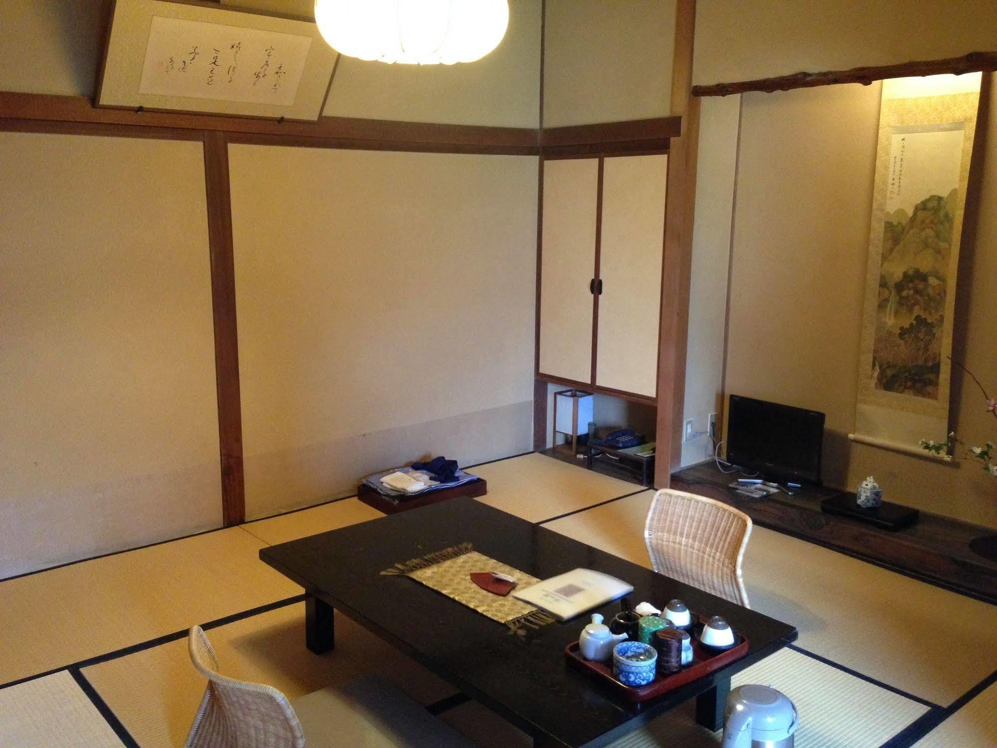 唐津市 洋阁日式旅馆酒店 外观 照片
